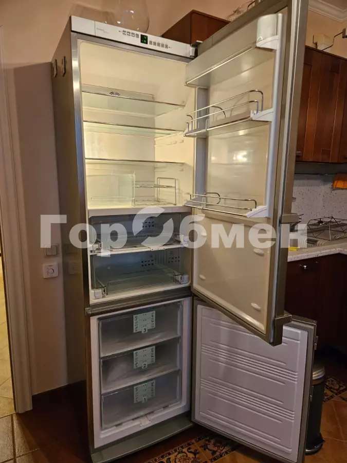 Двухкомнатная квартира пр. Раздельный проспект, фото №2