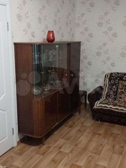 -и комнатная 240 улица, 00, фото №2