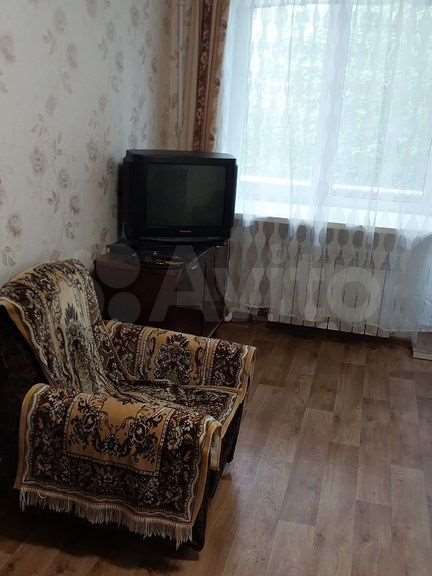 -и комнатная 240 улица, 00, фото №1