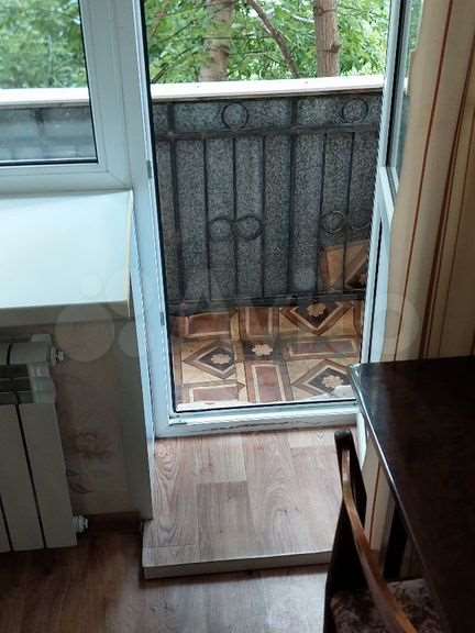 -и комнатная 240 улица, 00, фото №9