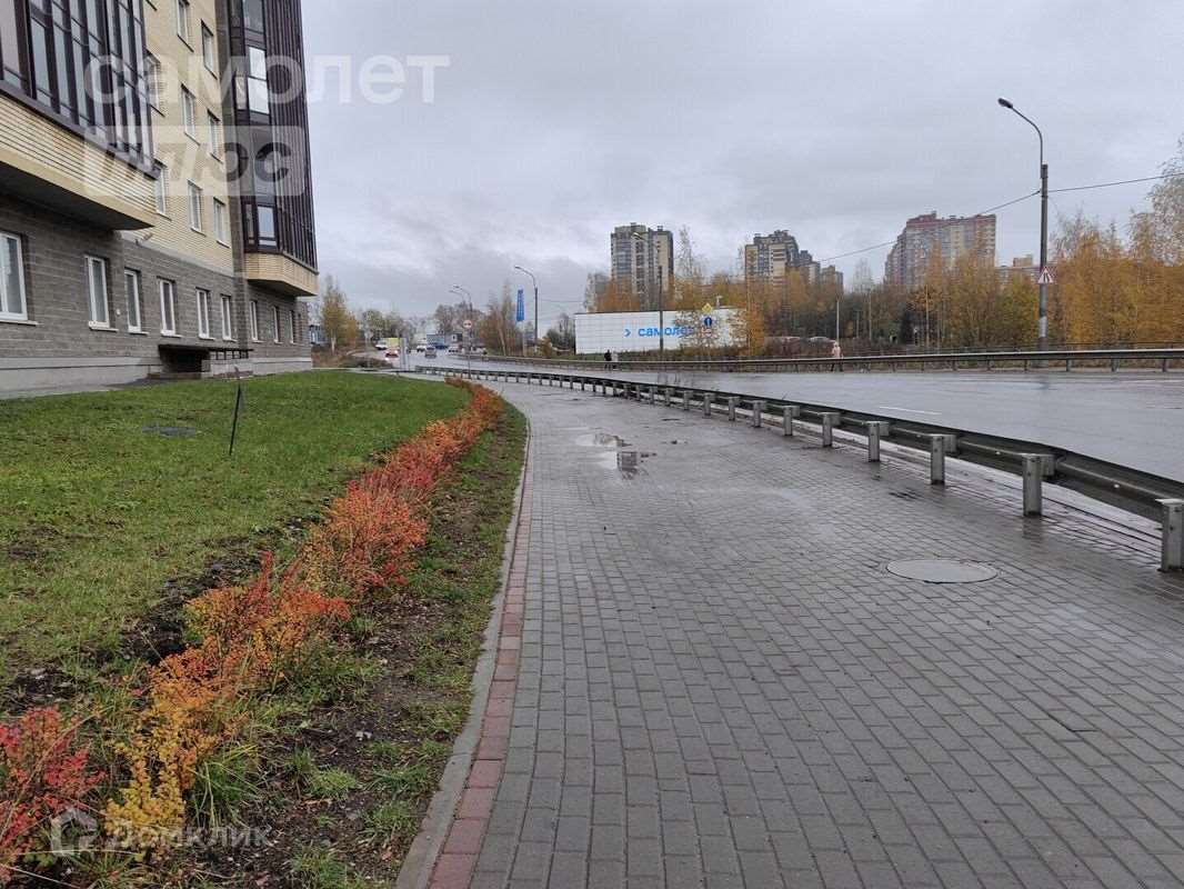Двухкомнатная квартира пр. Раздельный проспект, фото №3