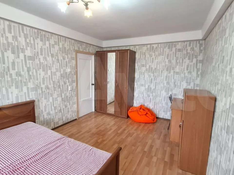Комната ул. Коммуны (МО "г. Колпино") улица, 48, фото №1