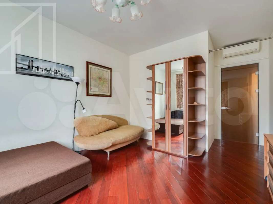 4-х комнатная квартира Алабяна улица, 13 к. 1, фото №1
