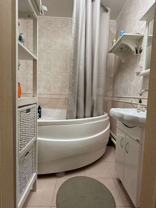 -и комнатная Патриса Лумумбы улица, фото №10