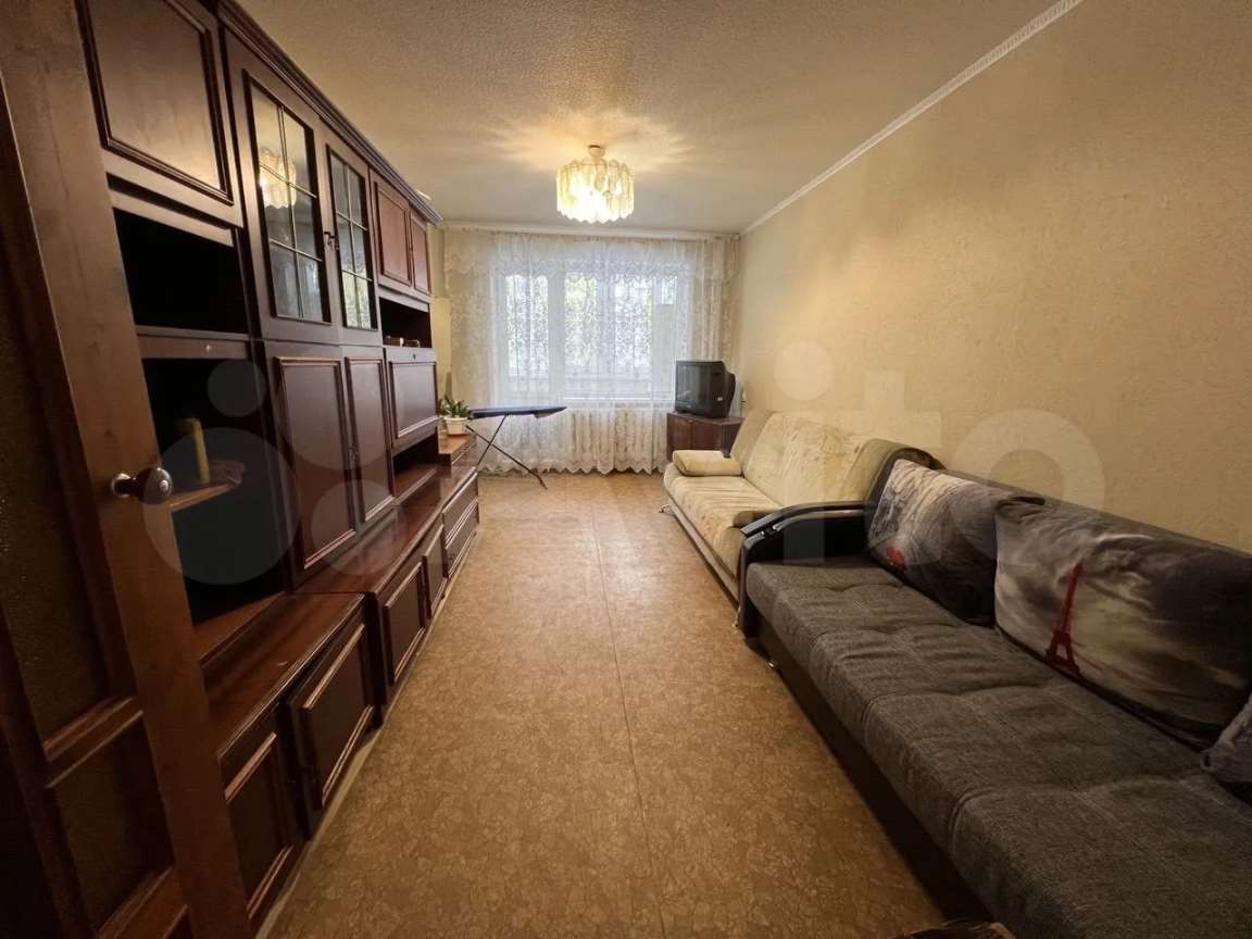 -и комнатная Димитрова улица, 2, фото №5