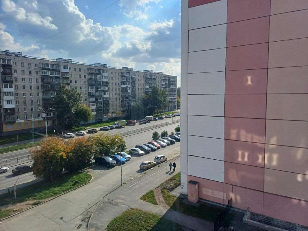 Однокомнатная квартира Бакинских Комиссаров улица, 107, фото №7