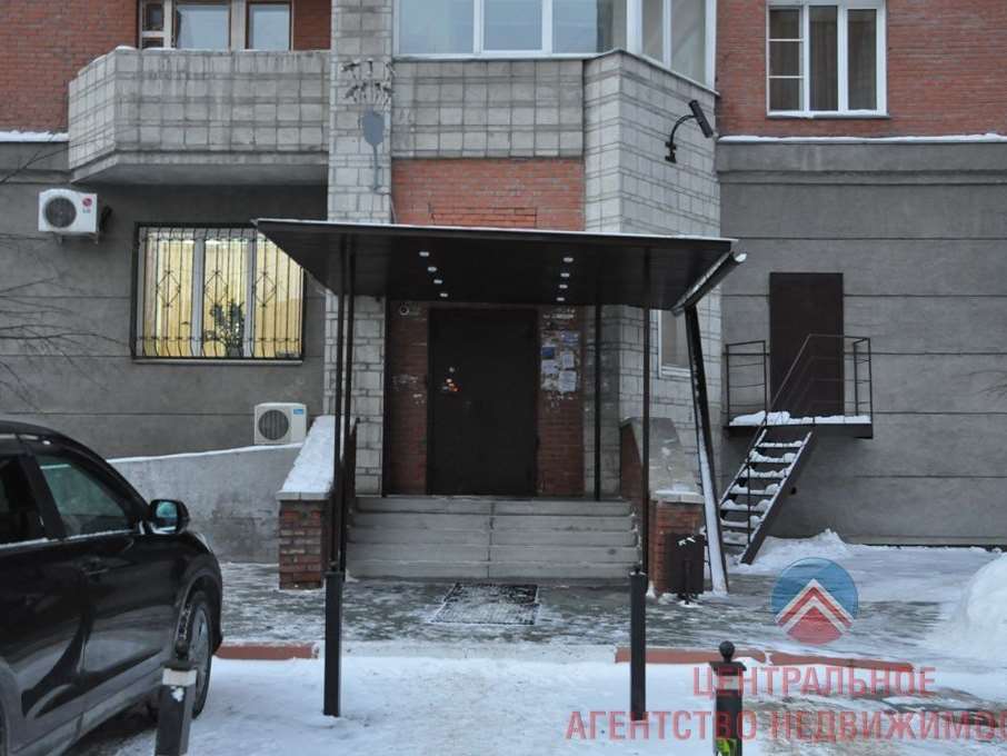Трехкомнатная квартира Новосибирск улица, фото №1