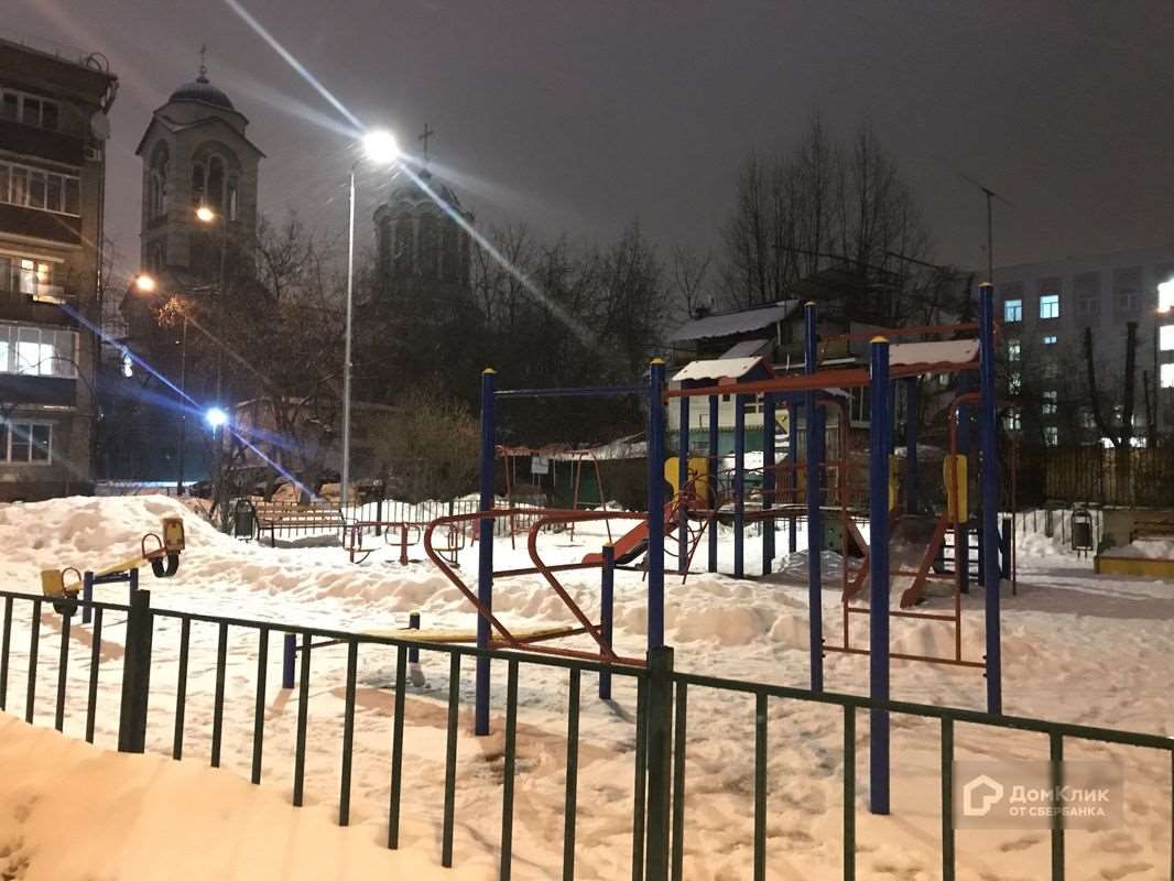 Двухкомнатная квартира Матроса Железняка бульвар, 12, фото №1