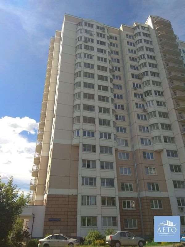 Двухкомнатная квартира Молодогвардейская улица, 34, фото №2