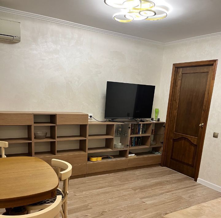 Трехкомнатная квартира Фрунзе улица, 101а, фото №2