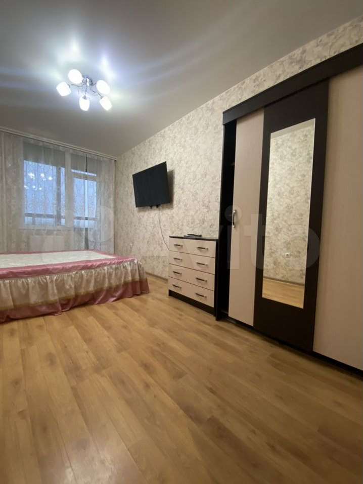 Двухкомнатная квартира пр. Александровской Фермы проспект, 8, фото №2