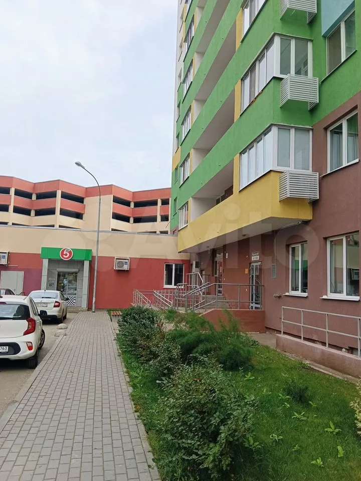 -и комнатная 1 улица, фото №8