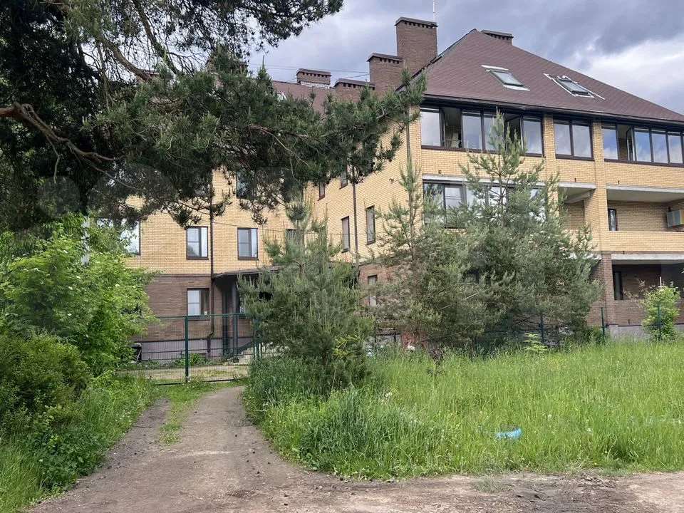 -и комнатная ул. Железнодорожная (МО "г. Колпино") улица, фото №2