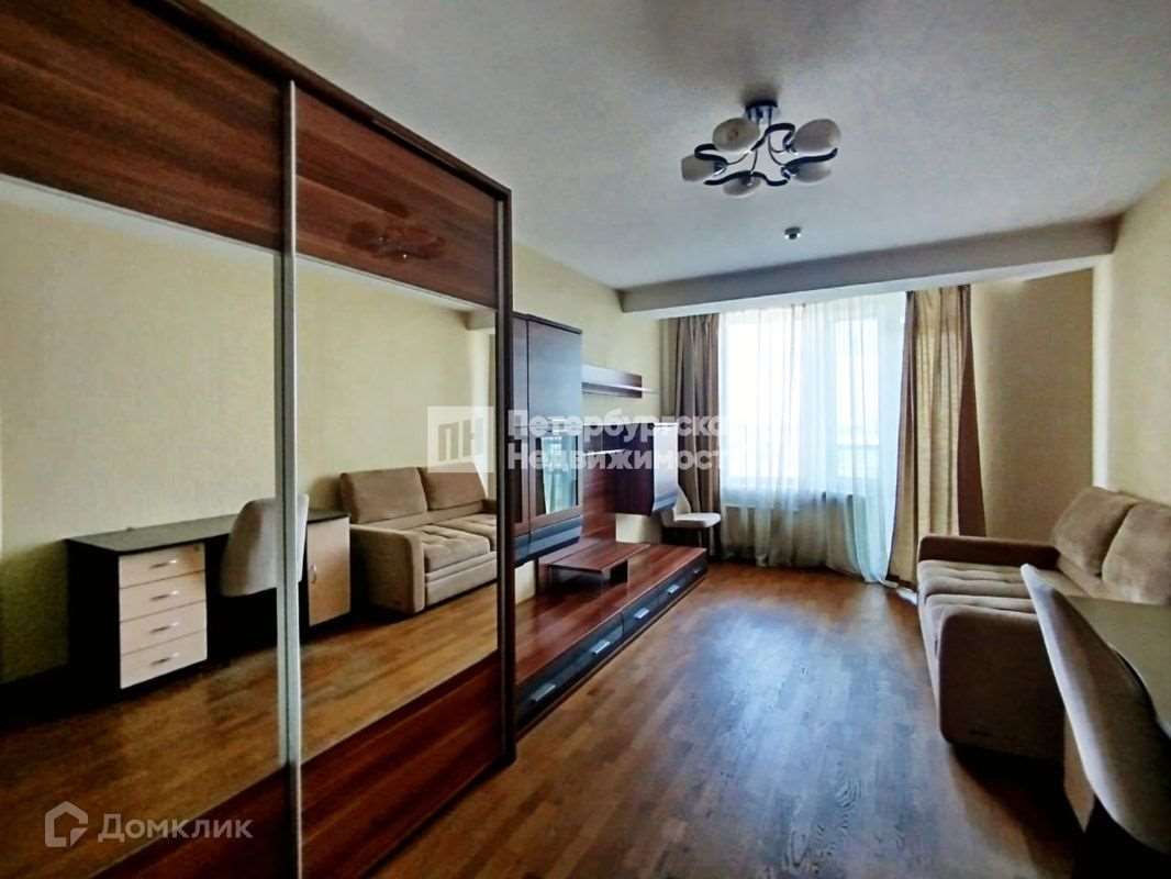 Однокомнатная квартира пр. Обуховской обороны проспект, 138 к. 2, фото №1
