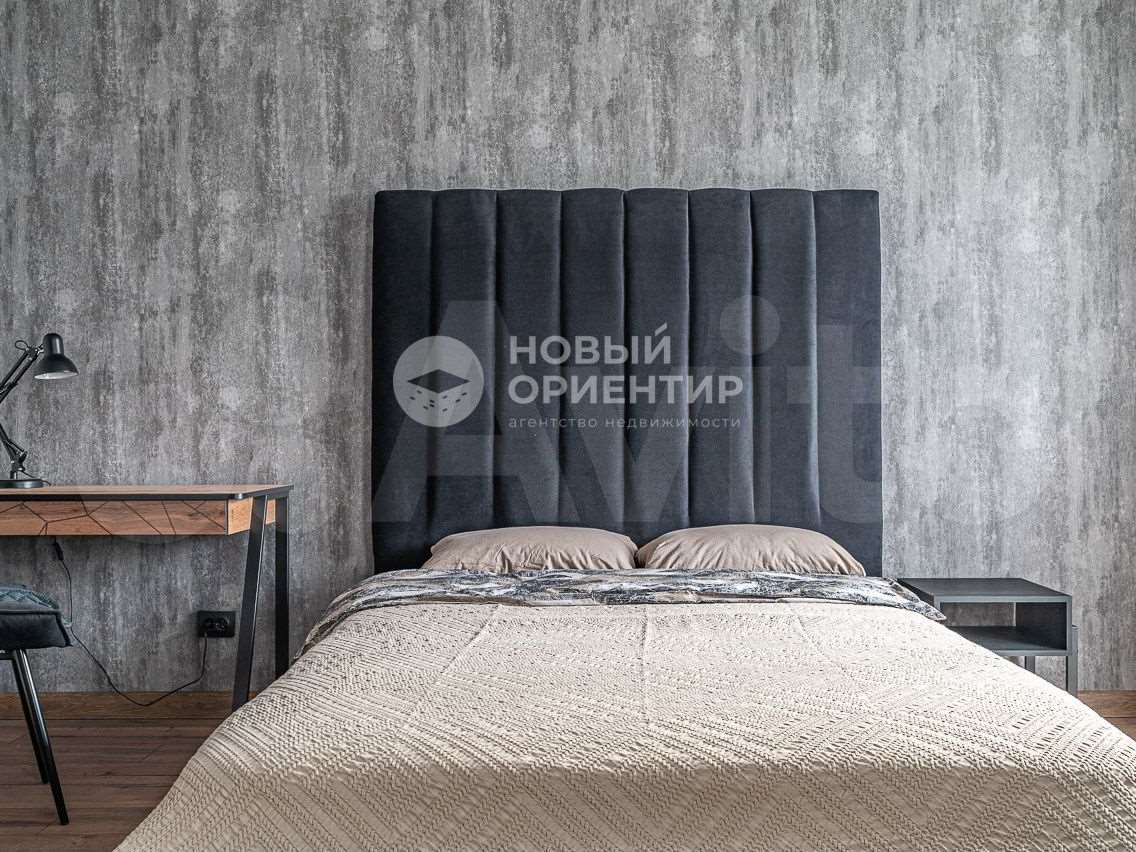 -и комнатная 106 улица, 74, фото №1