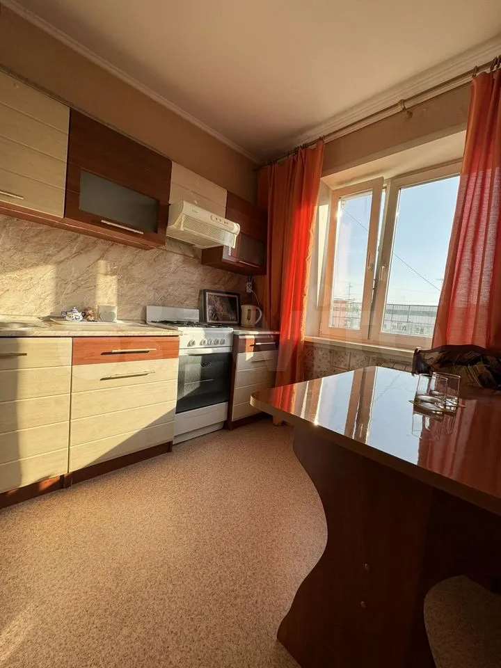-и комнатная 50 улица, 00, фото №3