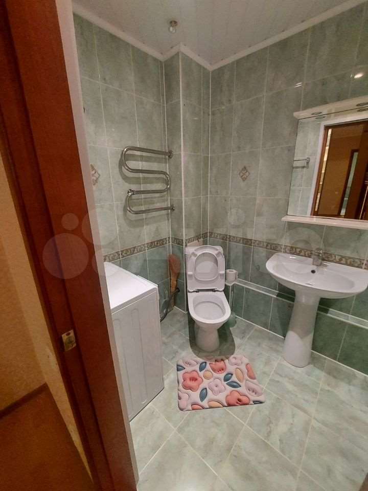 -и комнатная Космонавтов улица, фото №9
